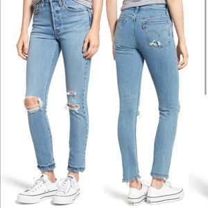 Levi’s 501 Ripped Skinny Jeans